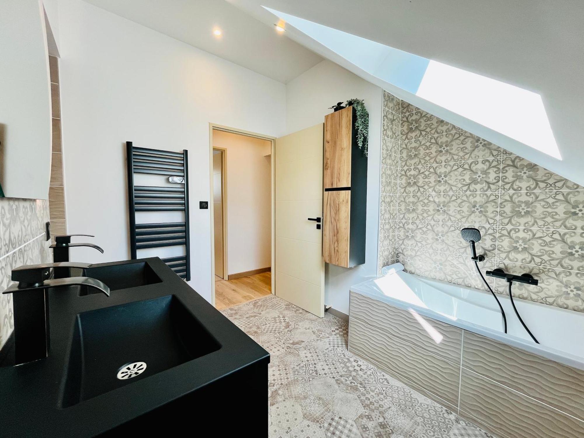 Le Big Duplex, Hypercentre, 4 Chambres, Spacieux Tours Luaran gambar